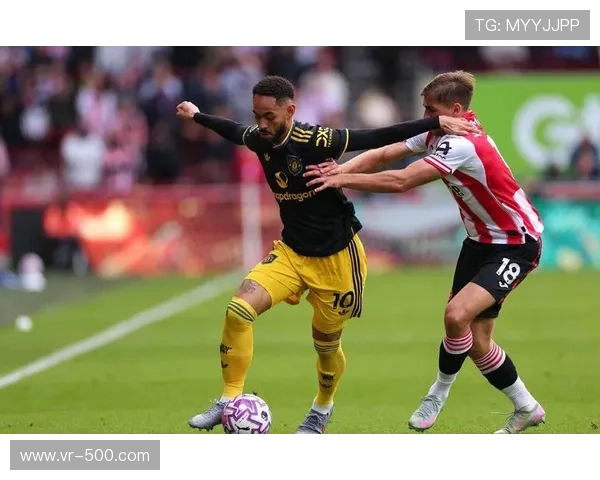 曼联新援舍什科与库尼亚面临进球压力